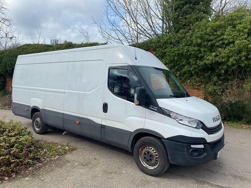 Used Iveco Daily 170 HP (125 kW) 2019 White Van