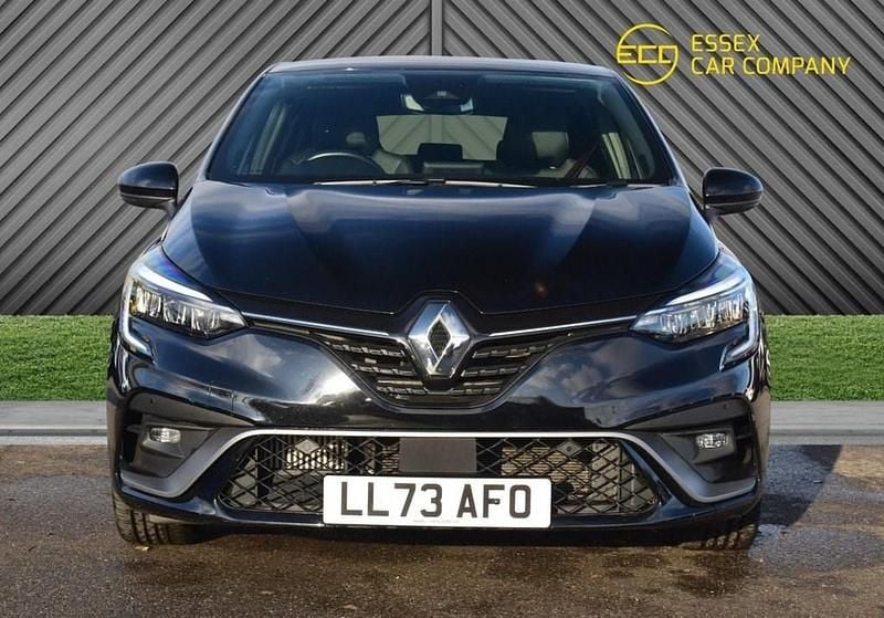 Used Renault Clio V RS Line 90 HP (66 kW) 2023 Black Hatchback