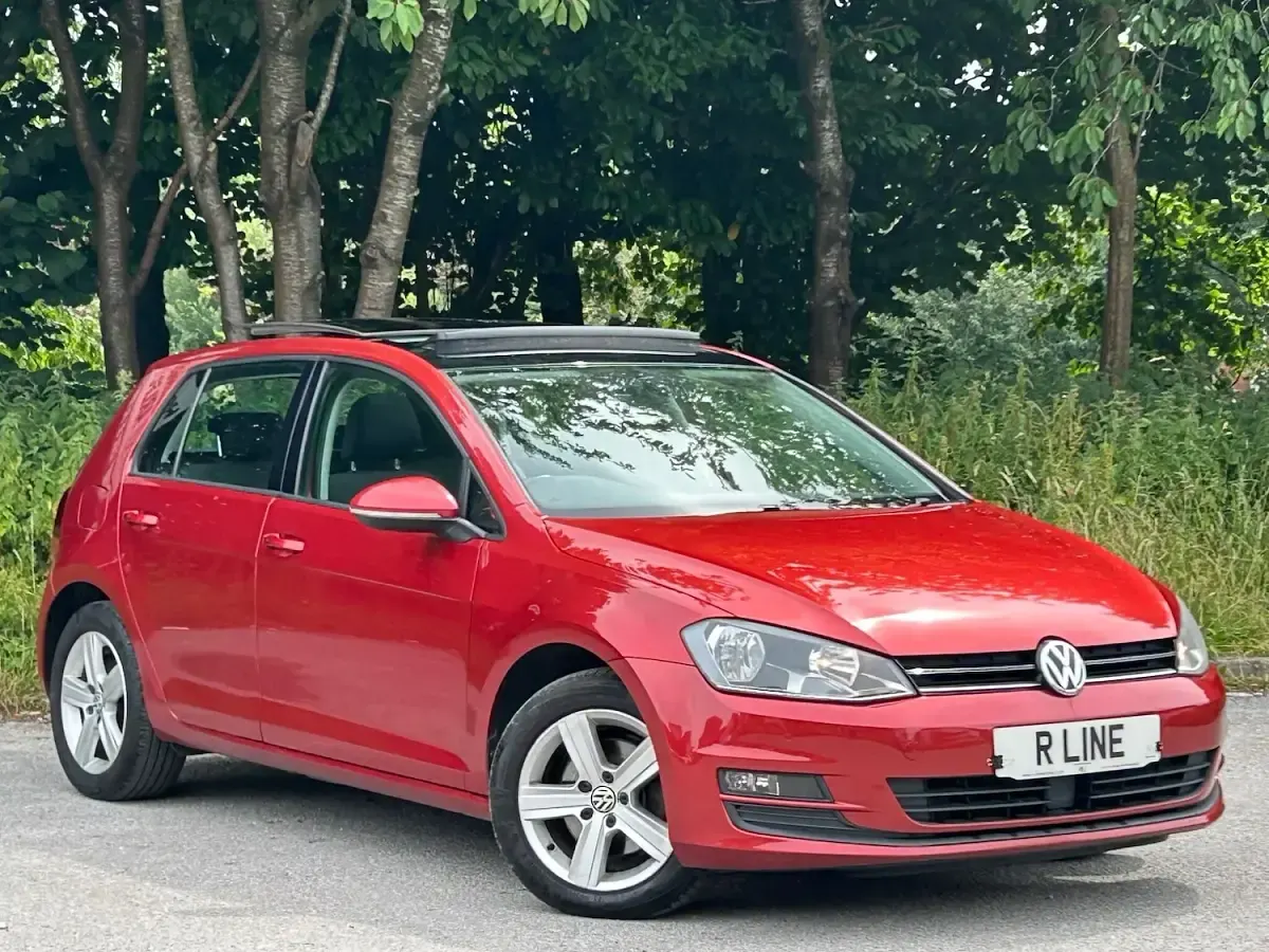 Used VW Golf VII Match 2014 Red Hatchback