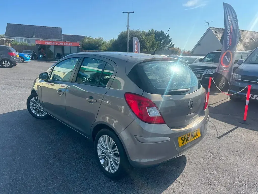 Used Vauxhall Corsa 2011 Brown Hatchback