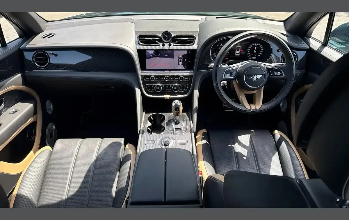 Used Bentley Bentayga 650 HP (478 kW) 2025 Green SUV
