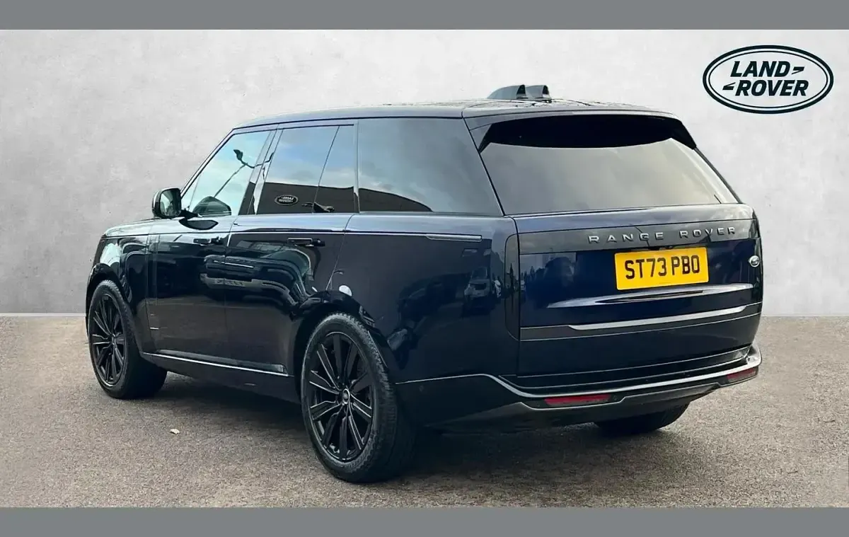 Used Land Rover Range Rover HSE 350 HP (257 kW) 2023 Blue SUV