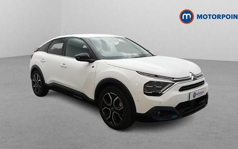 Used Citroën e-C4 Shine 100 kW (136 HP) 2021 White Hatchback