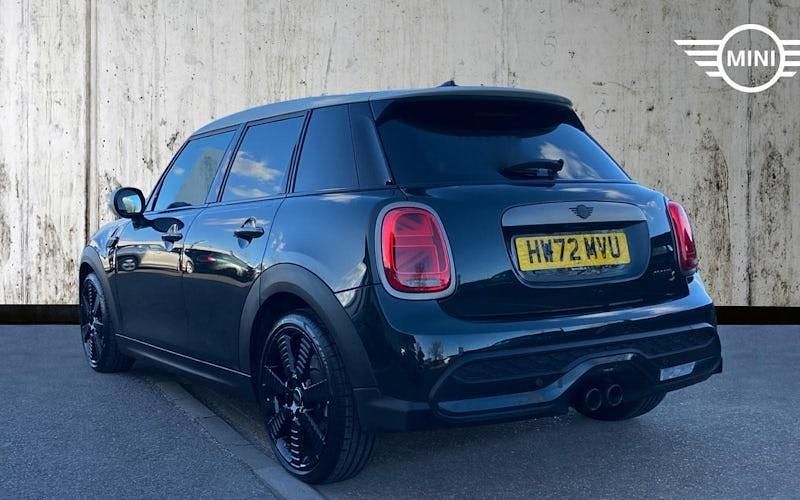 Used Mini Cooper S Hatch 178 HP (130 kW) 2022 Rebel green Hatchback