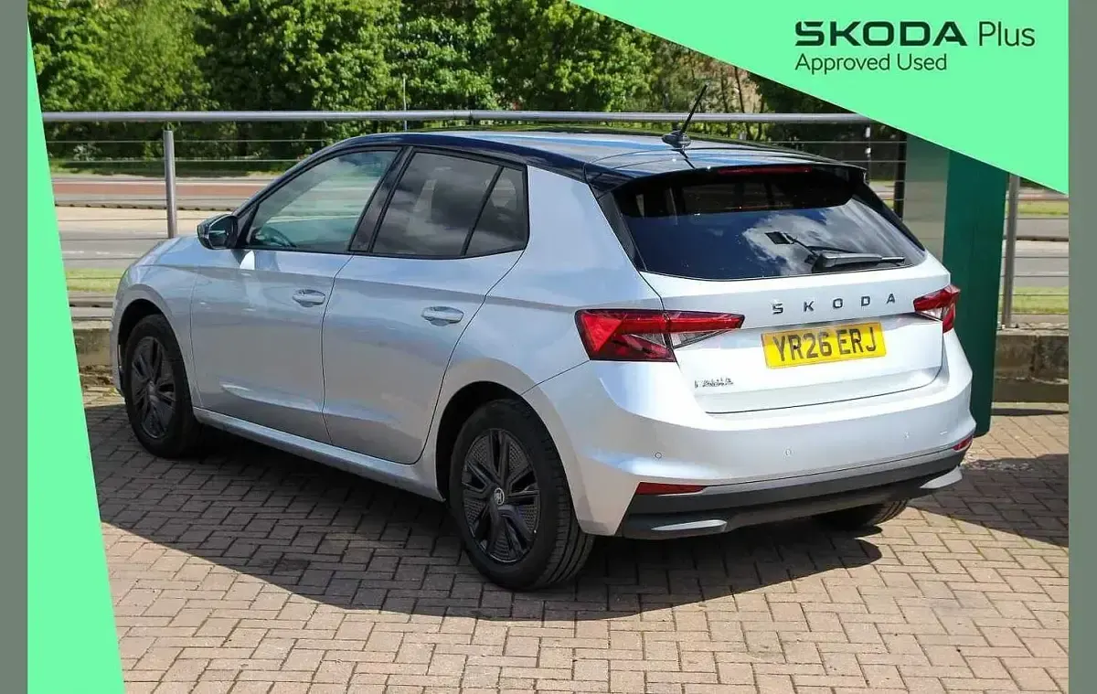 Used Skoda Fabia Design Edition 79 HP (58 kW) 2026 Silver Hatchback