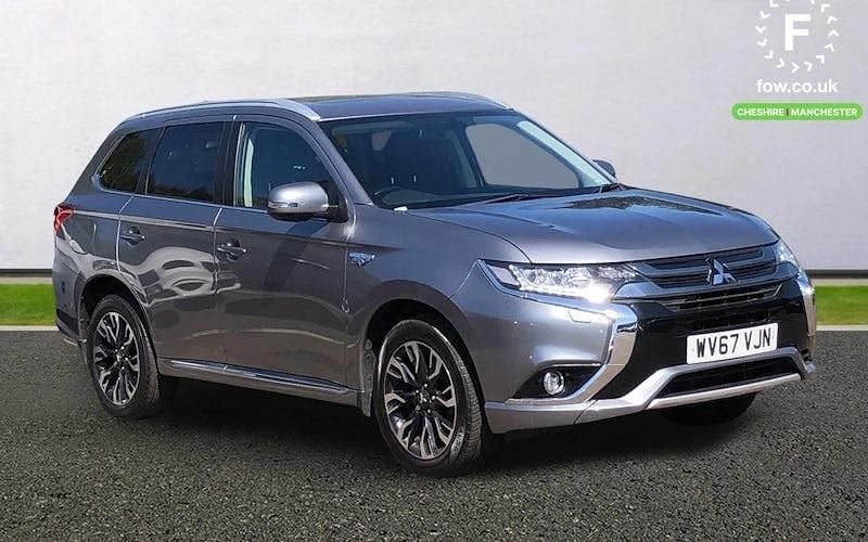 Usado Mitsubishi Outlander P-HEV 203 CV (149 kW) 2017 Familiar