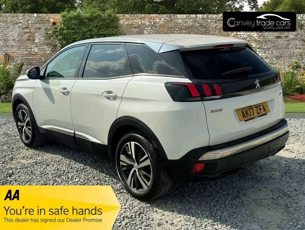Used Peugeot 3008 Allure 130 HP (95 kW) 2017 White SUV