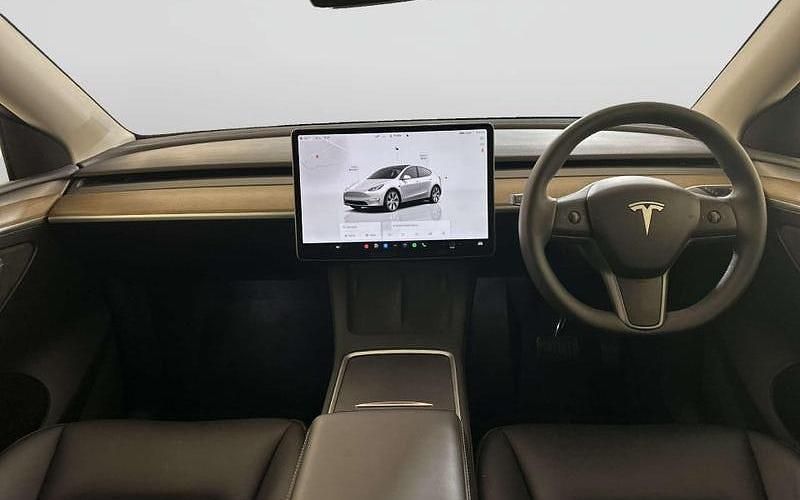 Used Tesla Model Y RWD 219 kW (299 HP) 2024 SUV