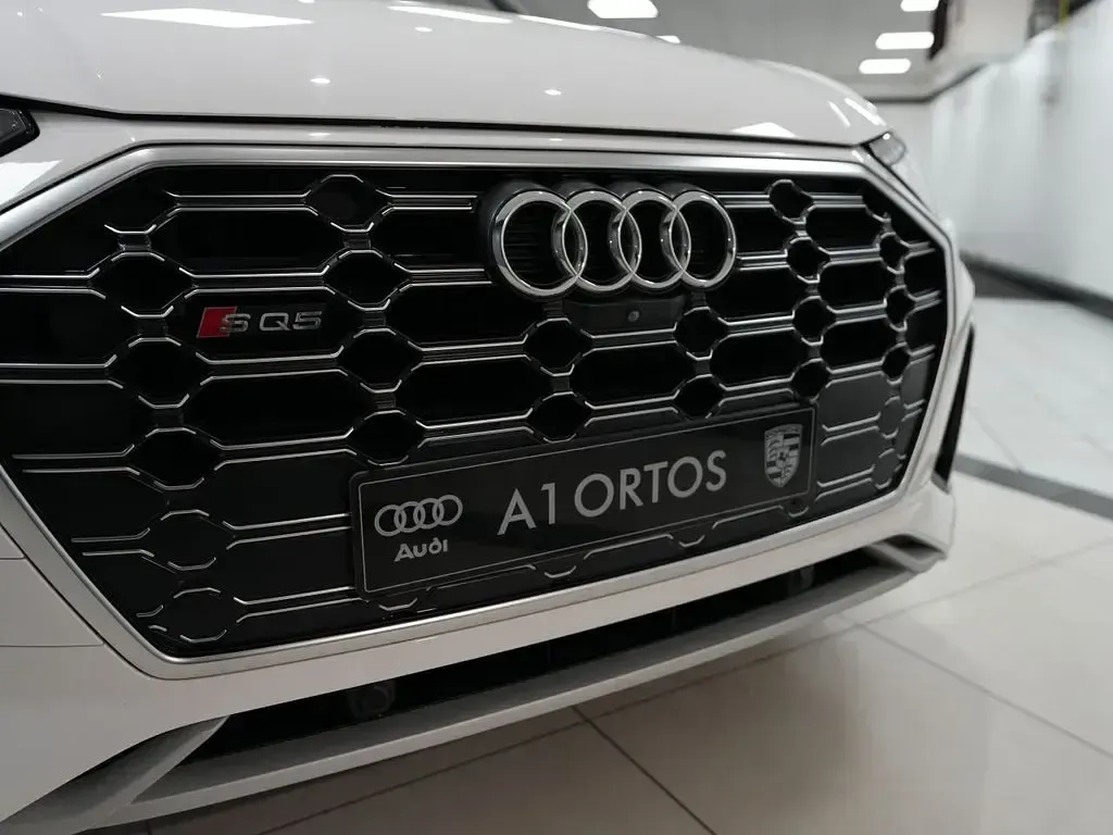 Used Audi SQ5 Comfort 341 HP (250 kW) 2021 White SUV