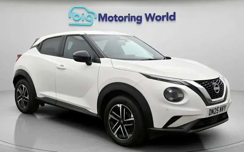 Used Nissan Juke N-Connecta 114 HP (83 kW) 2025 SUV