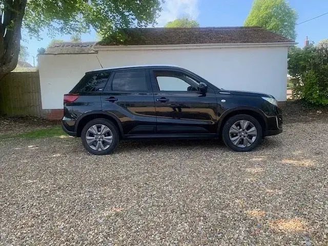 Second-hand Suzuki Vitara SZ-T 112 CP (82 kW) 2019 Negru SUV
