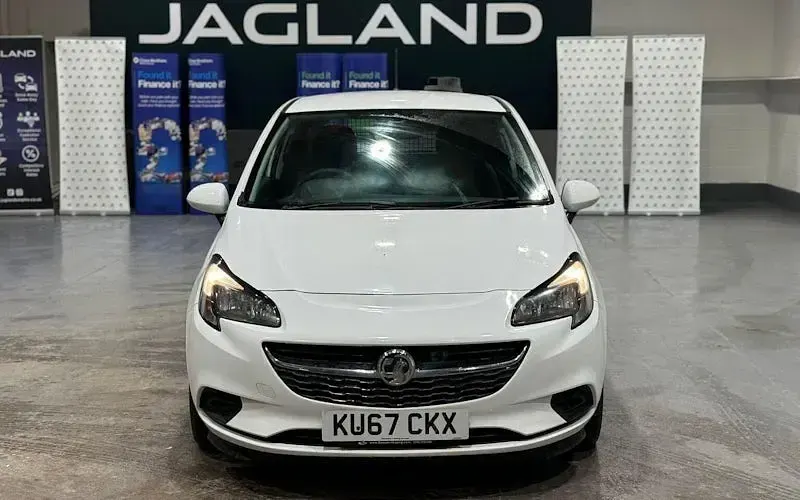 Used Vauxhall Corsa 95 HP (69 kW) 2017 Hatchback