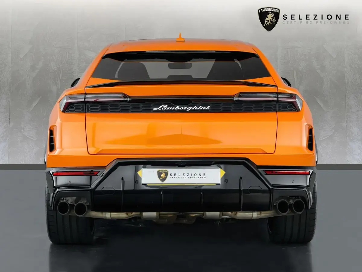 Used Lamborghini Urus 800 HP (588 kW) 2025 Orange SUV