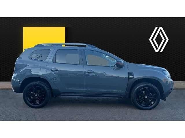 Used Dacia Duster Extreme 130 HP (95 kW) 2022 Grey SUV