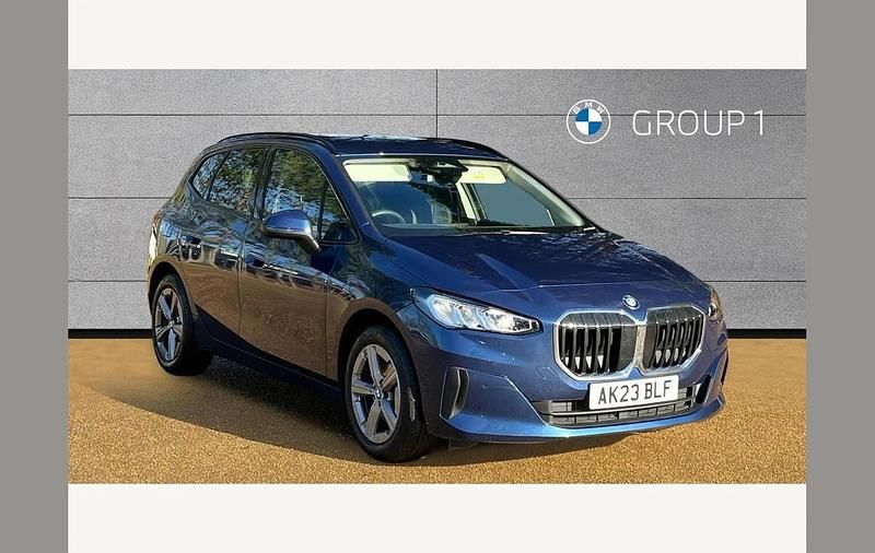 Used BMW 220 Sport Line 170 HP (125 kW) 2023 Blue Estate