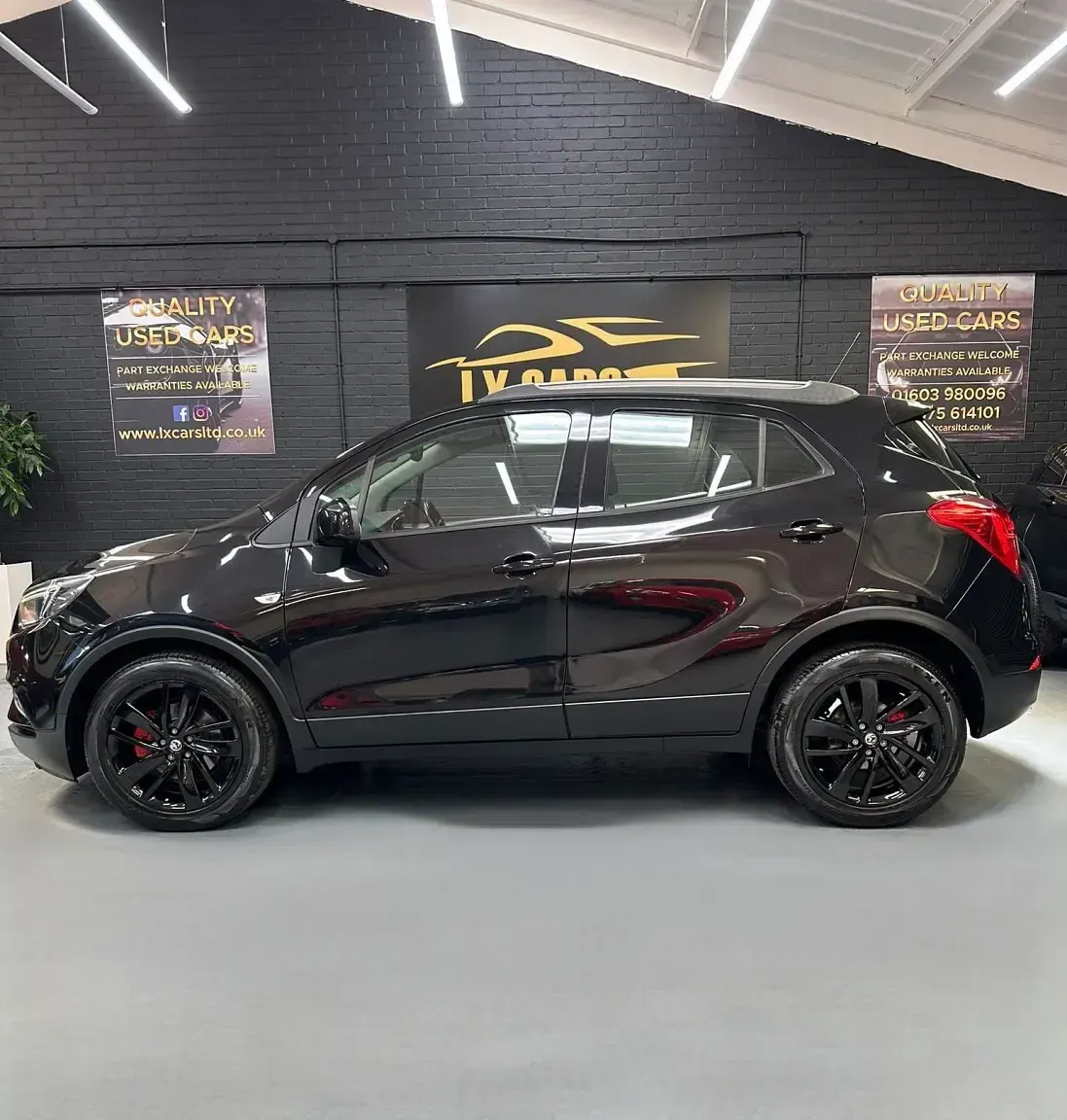 Used Vauxhall Mokka X Active 140 HP (102 kW) 2017 Black SUV