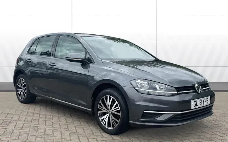 Used VW Golf VII SE 125 HP (91 kW) 2018 Hatchback