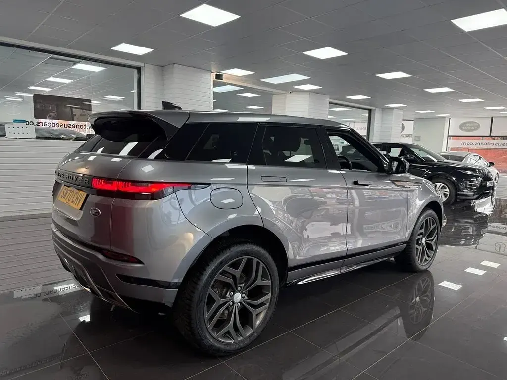 Used Land Rover Range Rover evoque SE Dynamic 180 HP (132 kW) 2020 Grey SUV