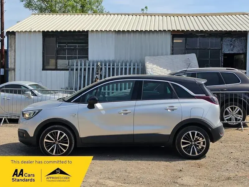 Used Vauxhall Crossland X Elite 2017 Silver SUV