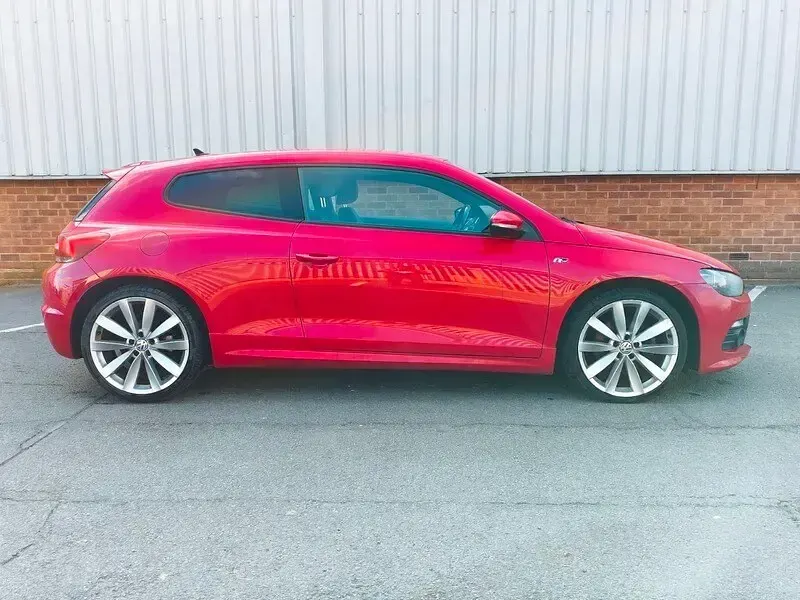 Used VW Scirocco R-line 177 HP (130 kW) 2013 Red Coupe