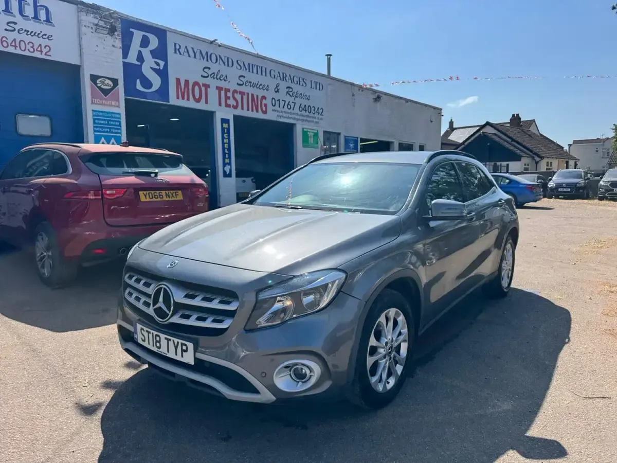 Used Mercedes GLA200 Executive 2018 Grey SUV