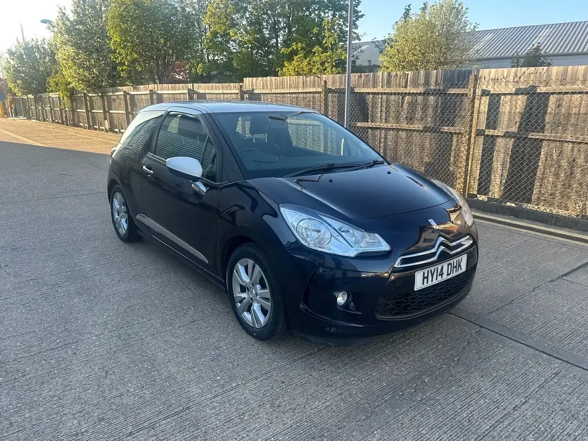 Used Citroën DS3 2014 Blue Hatchback
