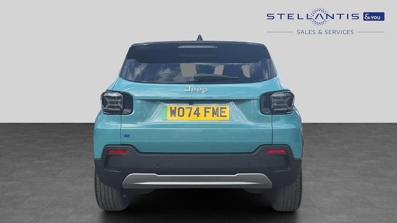 Used Jeep Avenger EV Summit 113 kW (154 HP) 2025 Black SUV