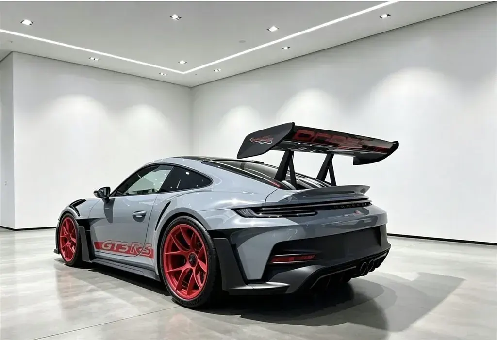 Used Porsche 911 GT3 525 HP (386 kW) 2025 Artic grey Coupe
