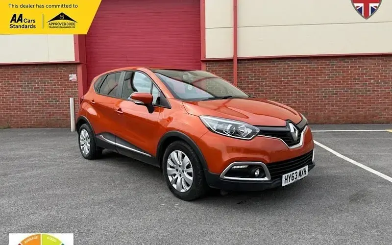 Używany Renault Captur Expression+ 90 KM (66 kW) 2015 SUV