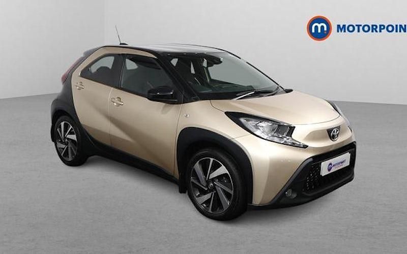 Used Toyota Aygo X 72 HP (52 kW) 2025 SUV