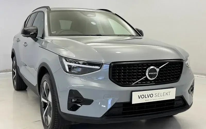 Used Volvo XC40 Ultimate 197 HP (144 kW) 2023 SUV