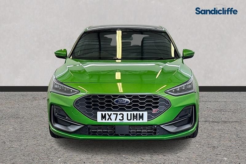 Used Ford Focus ST 280 HP (205 kW) 2021 Green Hatchback