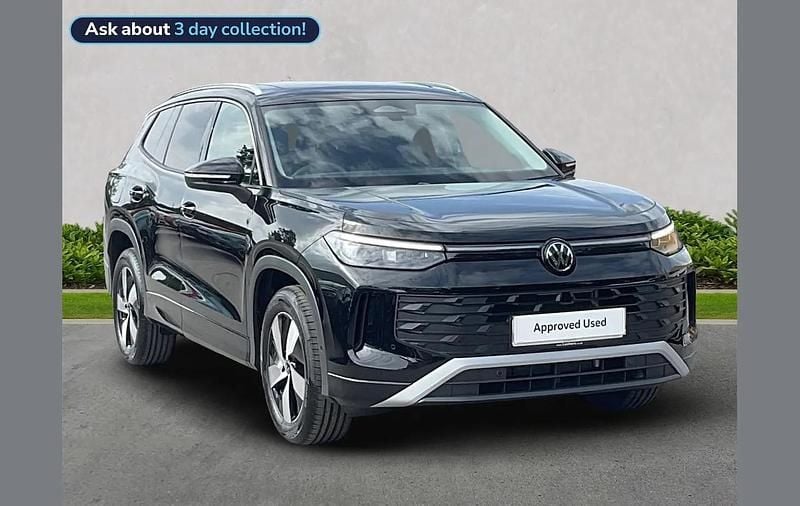 Black Used 2025 VW Tayron Match SUV | £37,418 (Super price) - Image 1/4