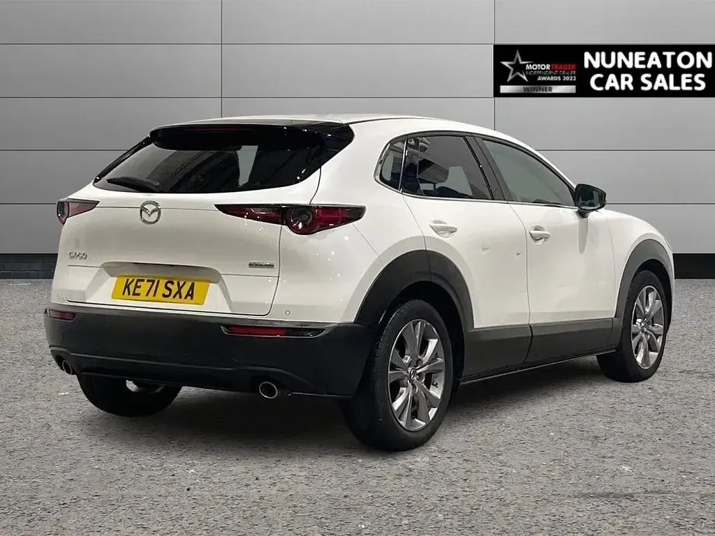 Begagnad Mazda CX-30 Inclusive 122 HK (89 kW) 2022 Vit SUV