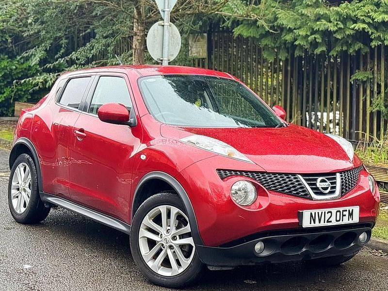 Used Nissan Juke Tekna 117 HP (86 kW) 2012 Red SUV