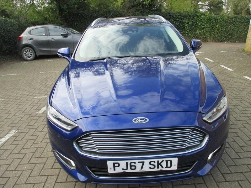 Used Ford Mondeo Titanium 160 HP (117 kW) 2017 Blue Estate