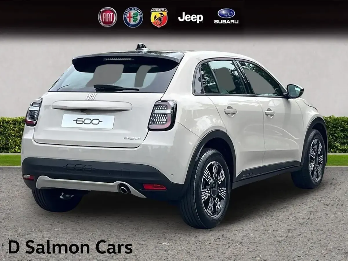New Fiat 600 Icon 99 HP (72 kW) 2026 Brown SUV