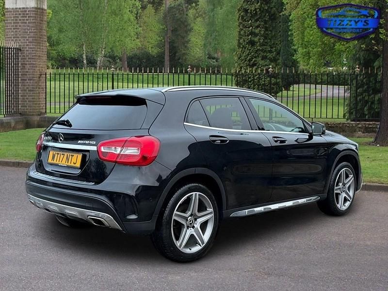 Used Mercedes GLA200 AMG line 156 HP (114 kW) 2017 Black SUV