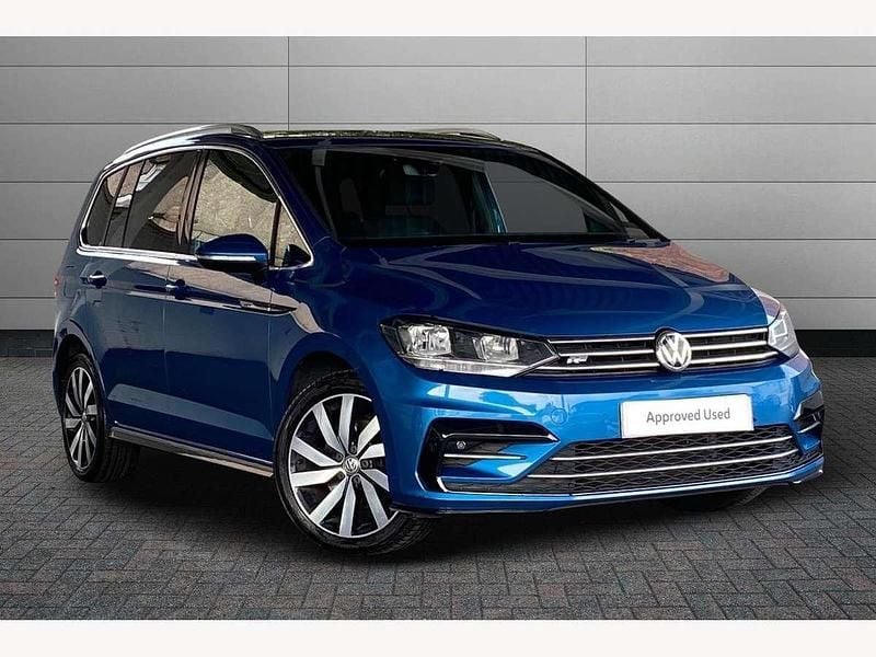Blue Used 2018 VW Touran R-line MPV | £18,011 (A bit pricey) - Image 1/4