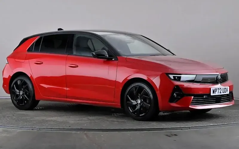 Used Vauxhall Astra GS Line 131 HP (96 kW) 2025 Hatchback