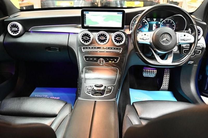 Used Mercedes C200 AMG line 184 HP (135 kW) 2019 Blue Sedan