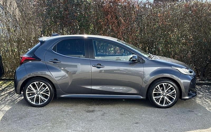 Used Toyota Yaris Hybrid 116 HP (85 kW) 2023 Grey Hatchback