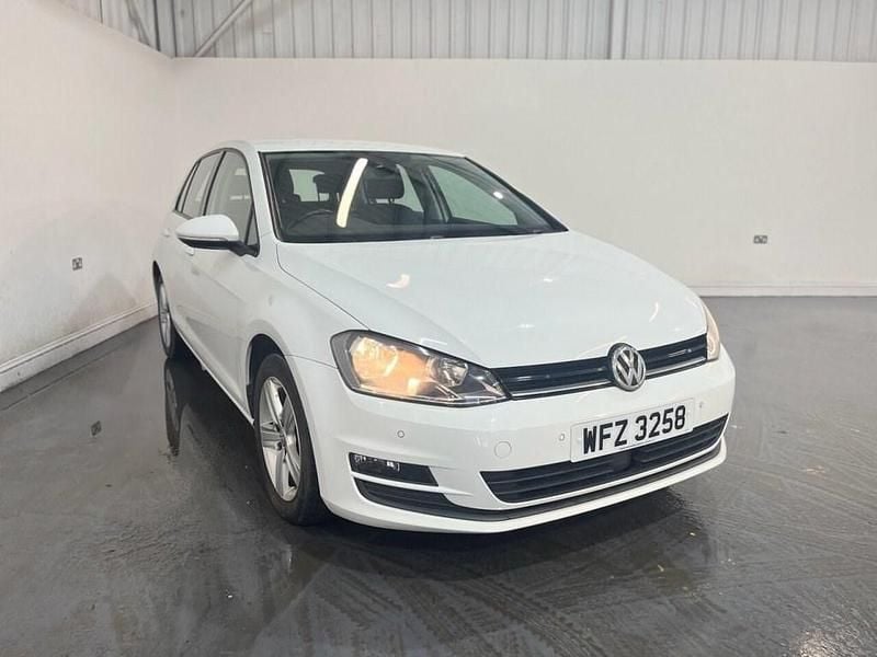Used VW Golf VII Match 122 HP (89 kW) 2015 White Hatchback