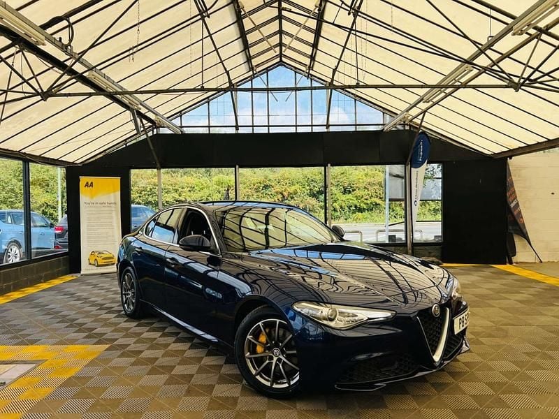 Used Alfa Romeo Giulia Super 150 HP (110 kW) 2019 Blue Sedan