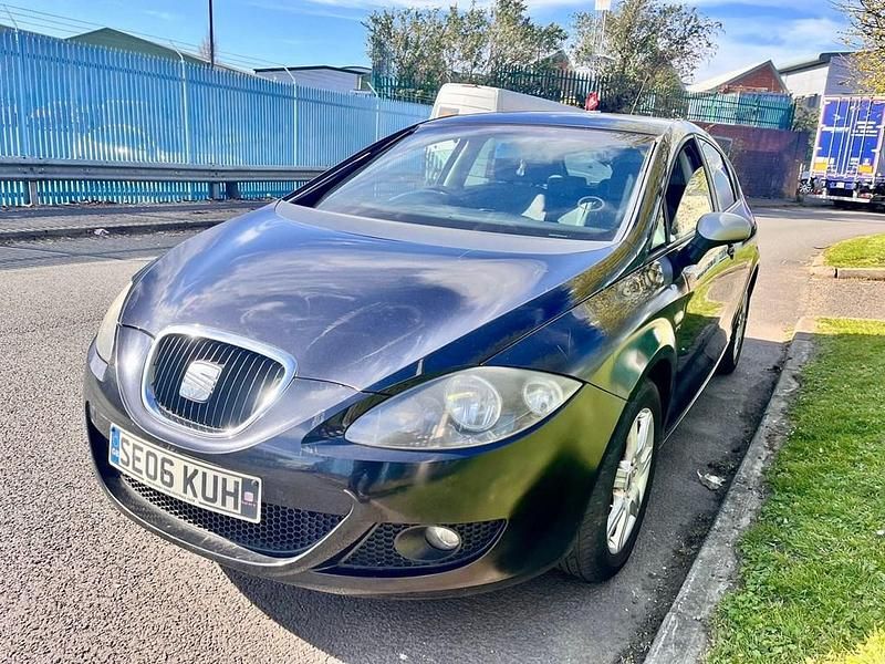 Begagnad Seat Leon Stylance 2006 Svart Halvkombi