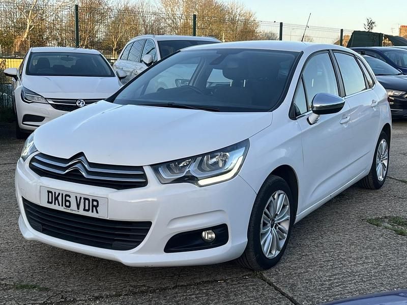 Używany Citroën C4 Flair 2016 Biały Hatchback