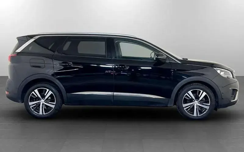 Used Peugeot 5008 GT-line 131 HP (96 kW) 2020 Black SUV