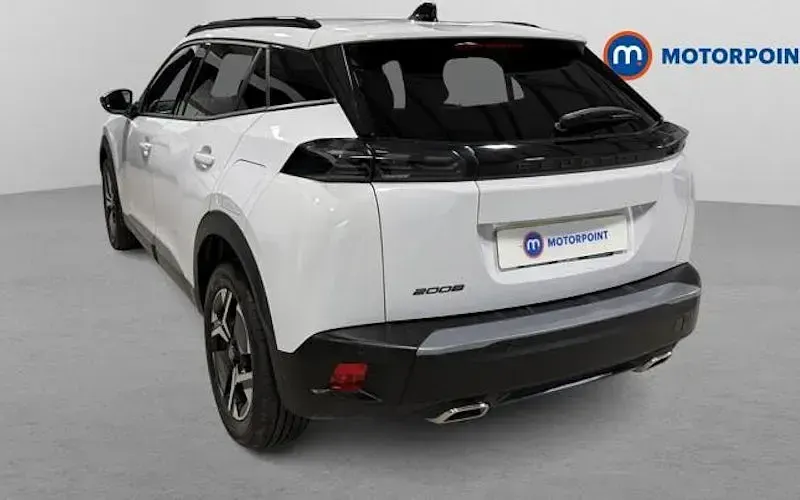 Gebraucht Peugeot 2008 Allure 131 PS (96 kW) 2025 Weiß SUV