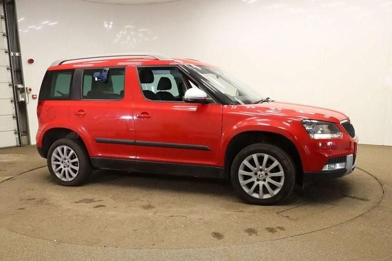 Red Used 2015 Skoda Yeti SE SUV | £5,795 (Good price) - Image 1/1