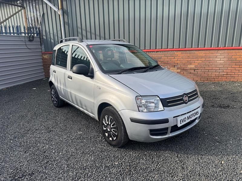 Used Fiat Panda Active 54 HP (39 kW) 2010 Silver Hatchback